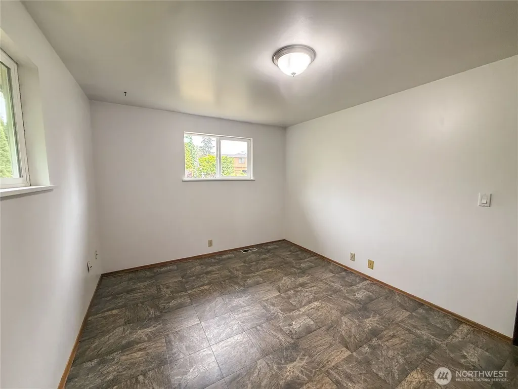20730 33rd Avenue W Lynnwood WA 98036