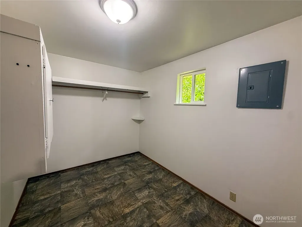 20730 33rd Avenue W Lynnwood WA 98036
