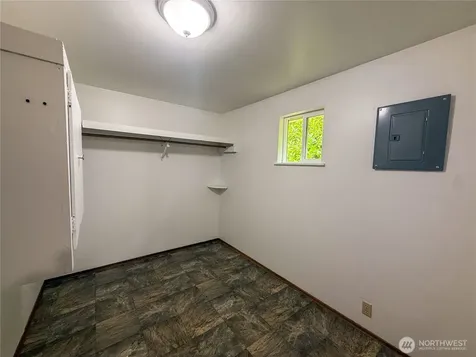 20730 33rd Avenue W Lynnwood WA 98036