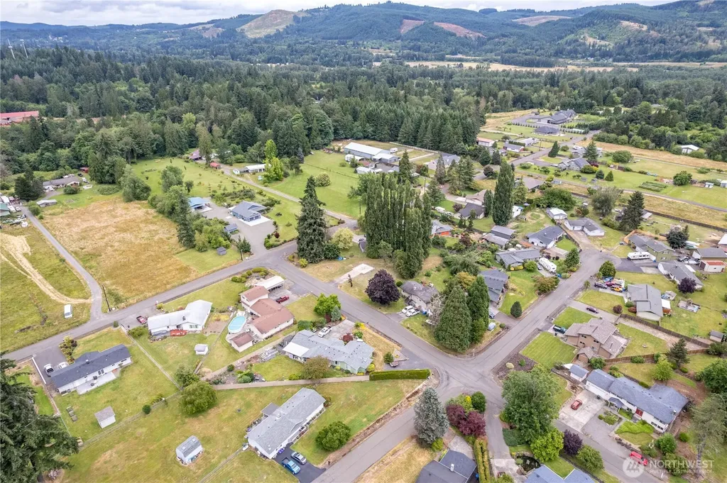 101 Sandwood Drive Castle Rock WA 98611