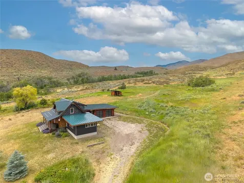 135 Hamilton Ranch Loop Winthrop WA 98862