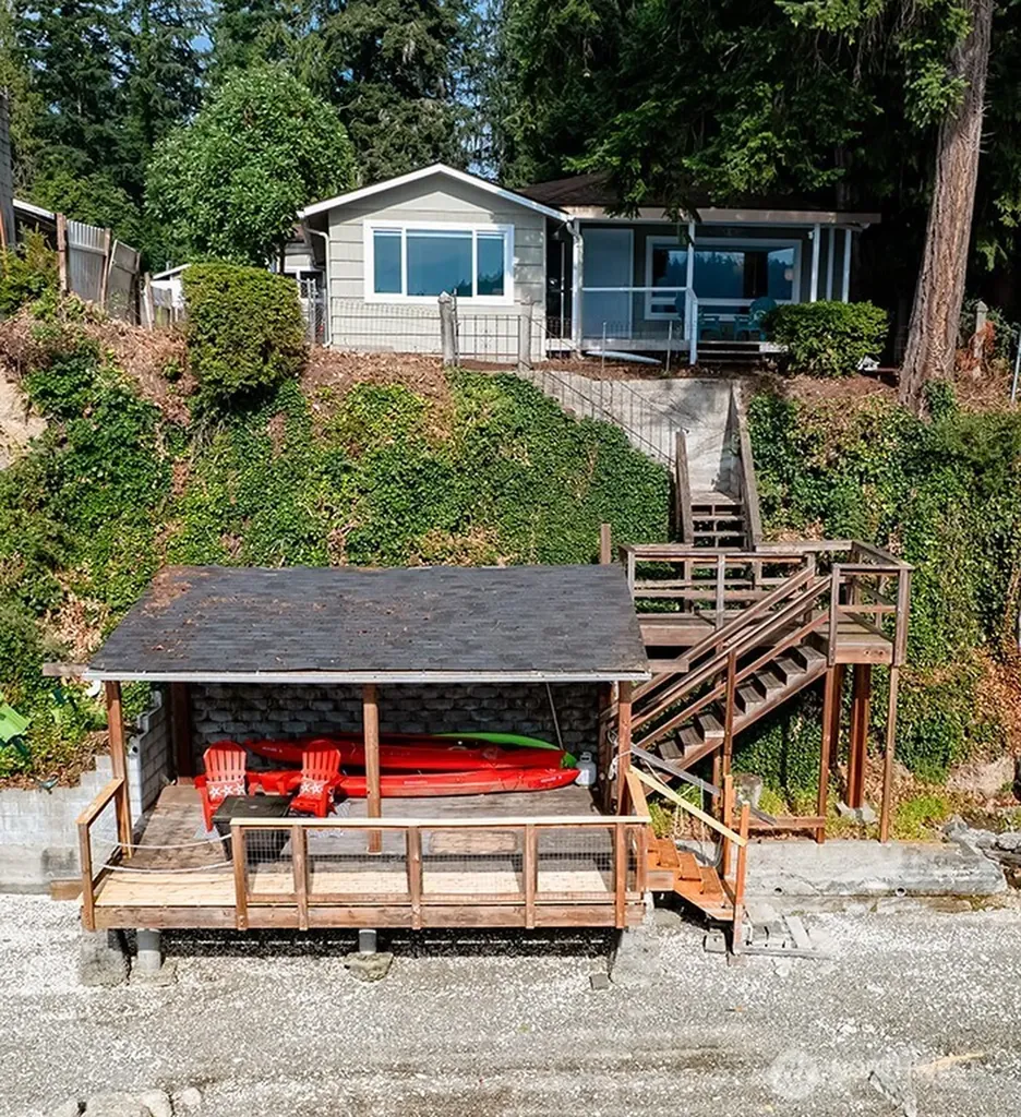 2161 Marine Drive Bremerton WA 98312