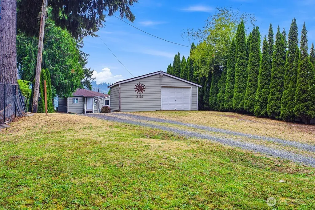 2161 Marine Drive Bremerton WA 98312