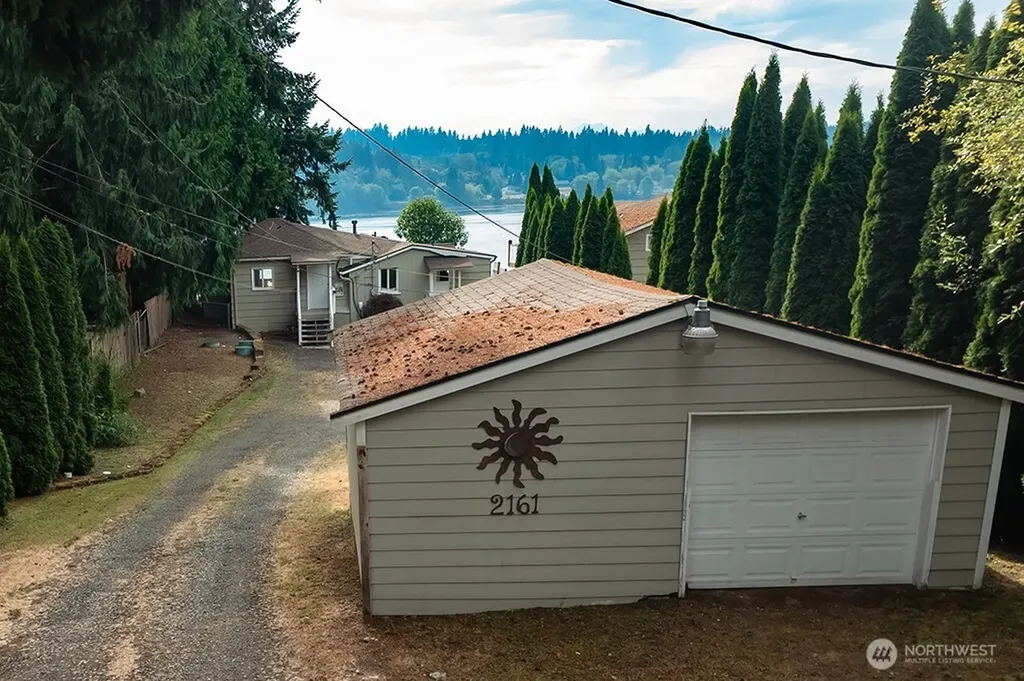 2161 Marine Drive Bremerton WA 98312