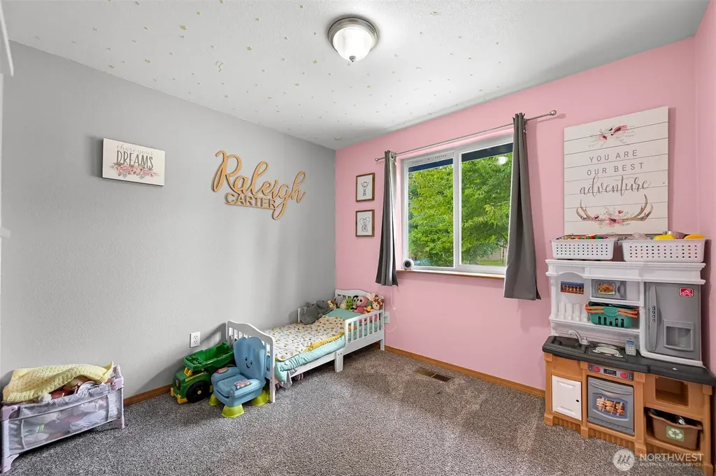 300 Cashmere Lane Everson WA 98247