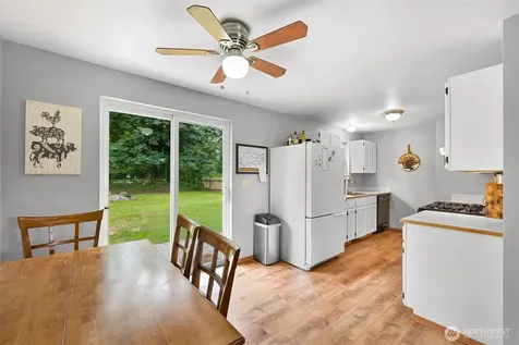 300 Cashmere Lane Everson WA 98247
