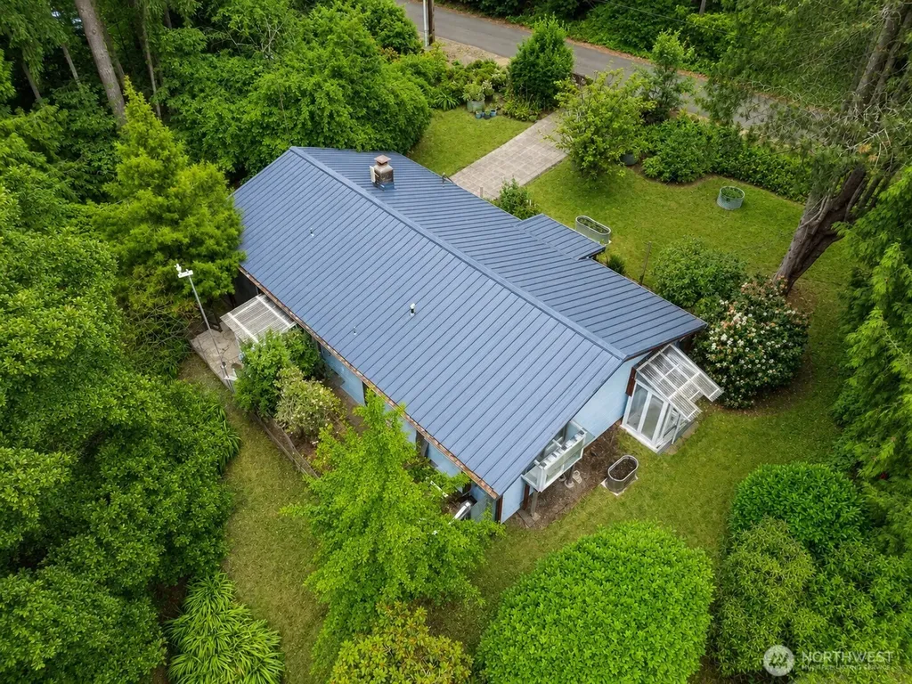 9429 240th Avenue SE Issaquah WA 98027