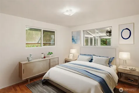 9429 240th Avenue SE Issaquah WA 98027