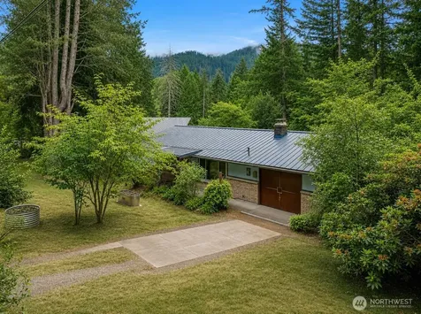 9429 240th Avenue SE Issaquah WA 98027