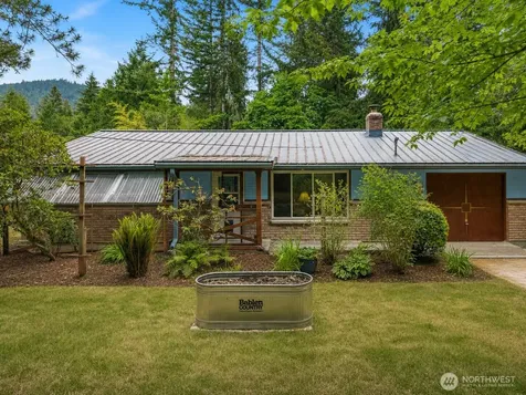 9429 240th Avenue SE Issaquah WA 98027