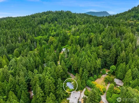 9429 240th Avenue SE Issaquah WA 98027