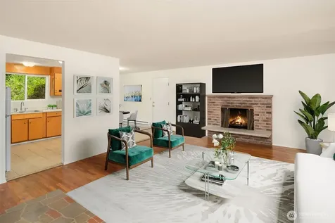 9429 240th Avenue SE Issaquah WA 98027