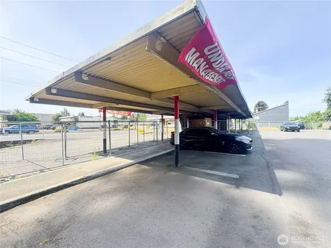 421 Central Avenue S Kent WA 98032