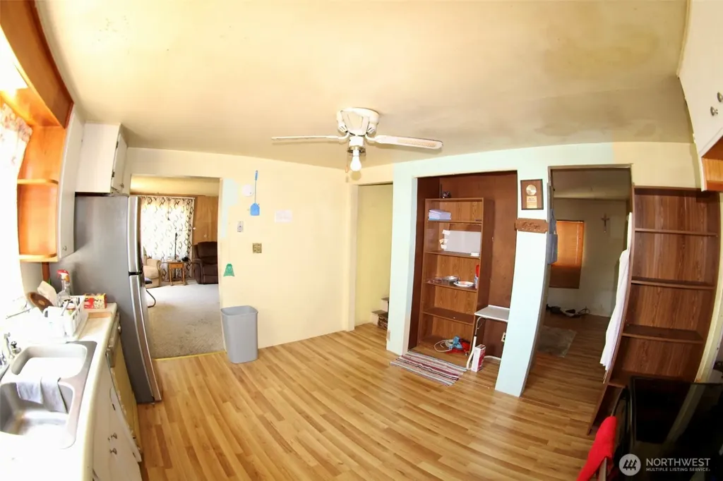 1734 Snyder Avenue Bremerton WA 98312