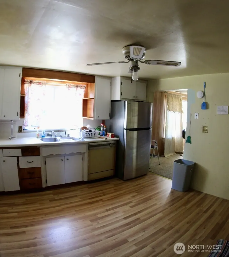 1734 Snyder Avenue Bremerton WA 98312