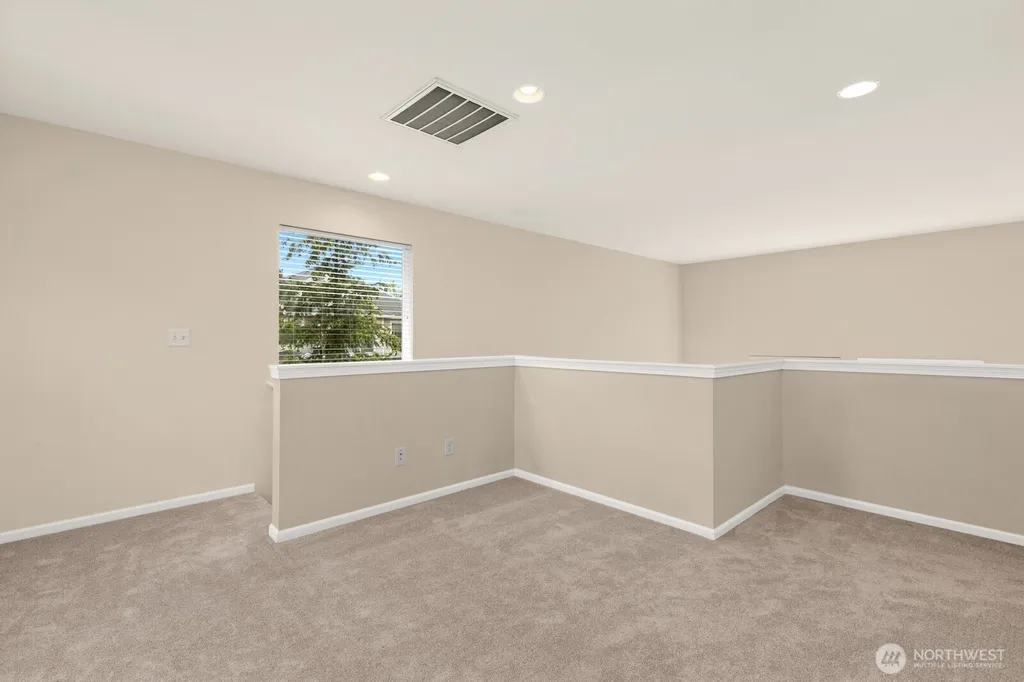 27337 214th Terrace SE Maple Valley WA 98038