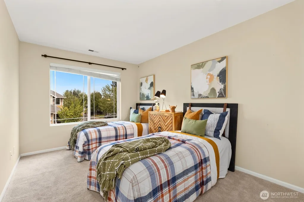 27337 214th Terrace SE Maple Valley WA 98038