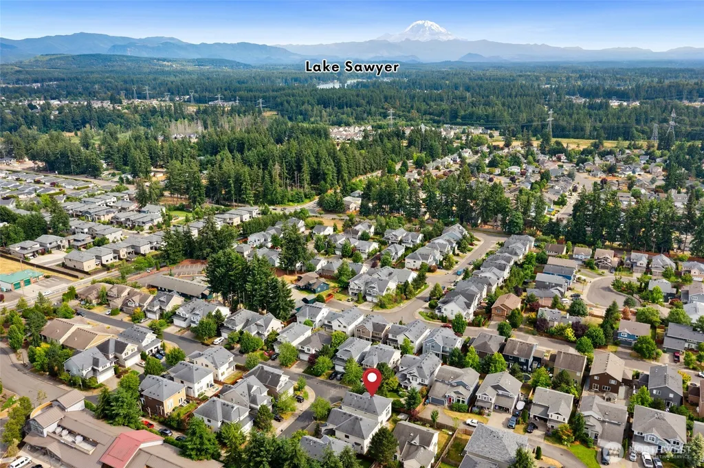 27337 214th Terrace SE Maple Valley WA 98038