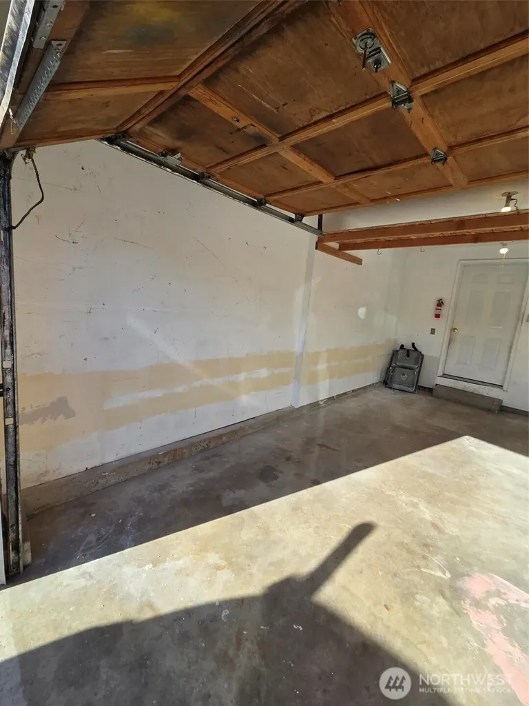 6808 112th Avenue E Puyallup WA 98372
