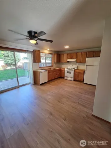 6808 112th Avenue E Puyallup WA 98372