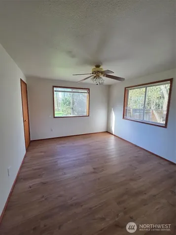 6808 112th Avenue E Puyallup WA 98372
