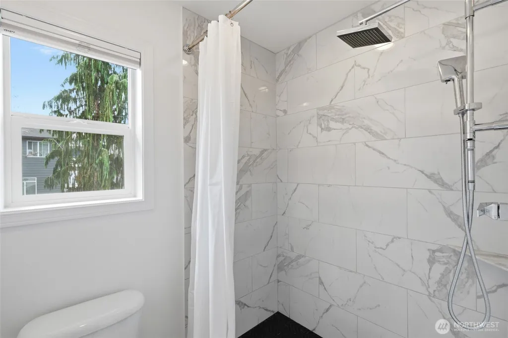219 NW 153rd Street Vancouver WA 98685