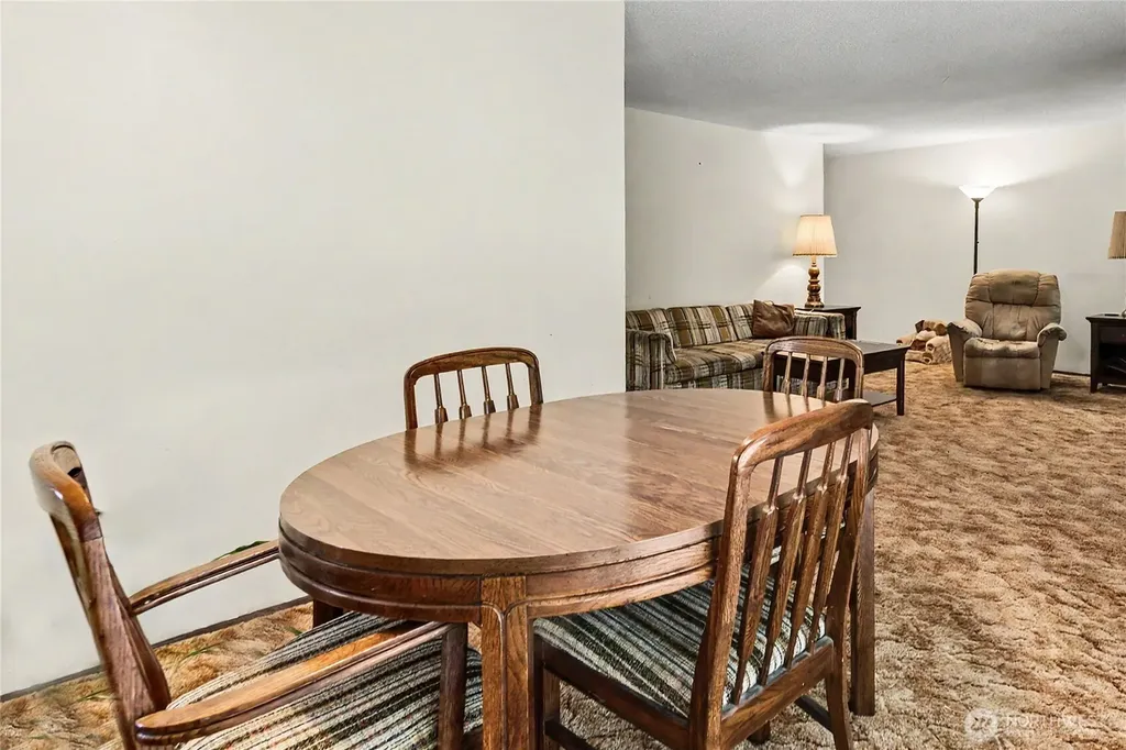 18308 41st Place W Lynnwood WA 98037