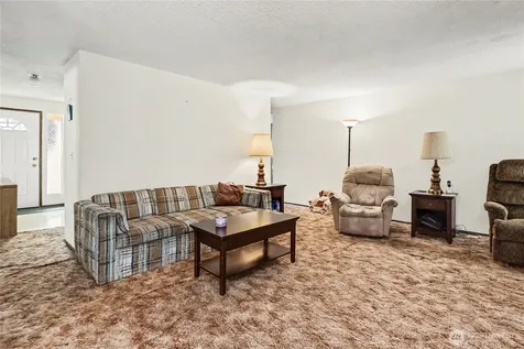 18308 41st Place W Lynnwood WA 98037
