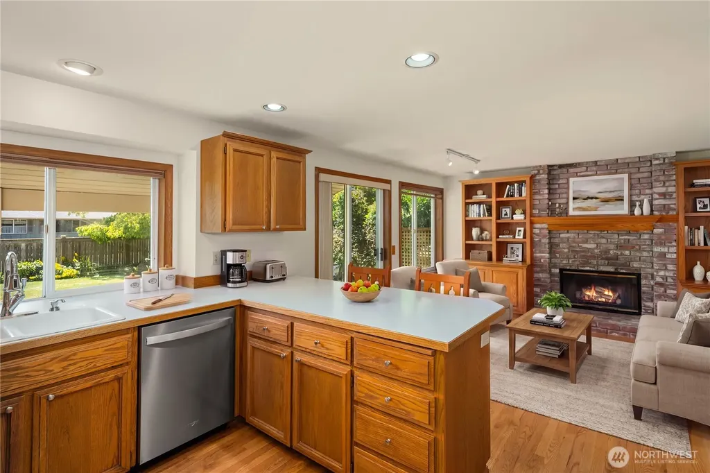 22606 96th Avenue W Edmonds WA 98020