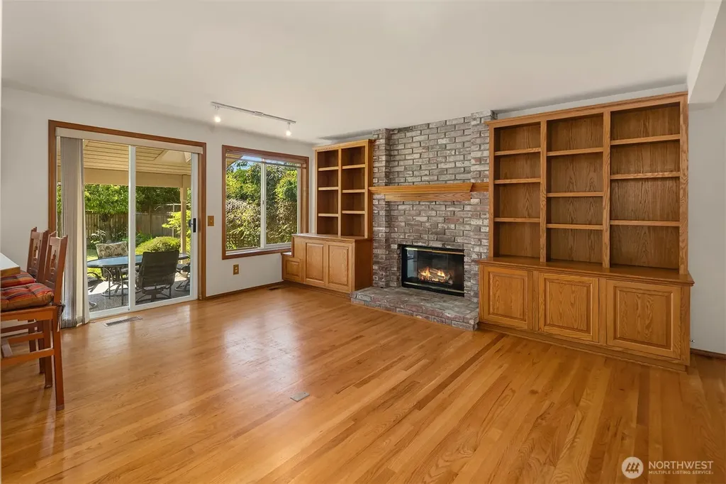 22606 96th Avenue W Edmonds WA 98020
