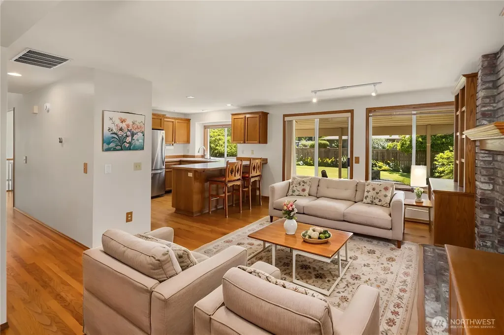 22606 96th Avenue W Edmonds WA 98020