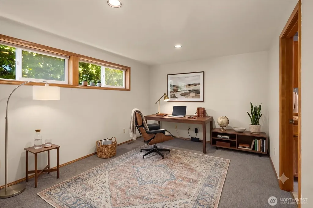 22606 96th Avenue W Edmonds WA 98020