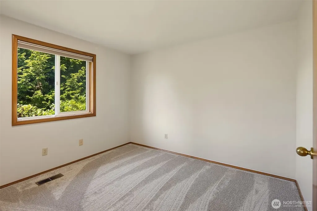 22606 96th Avenue W Edmonds WA 98020