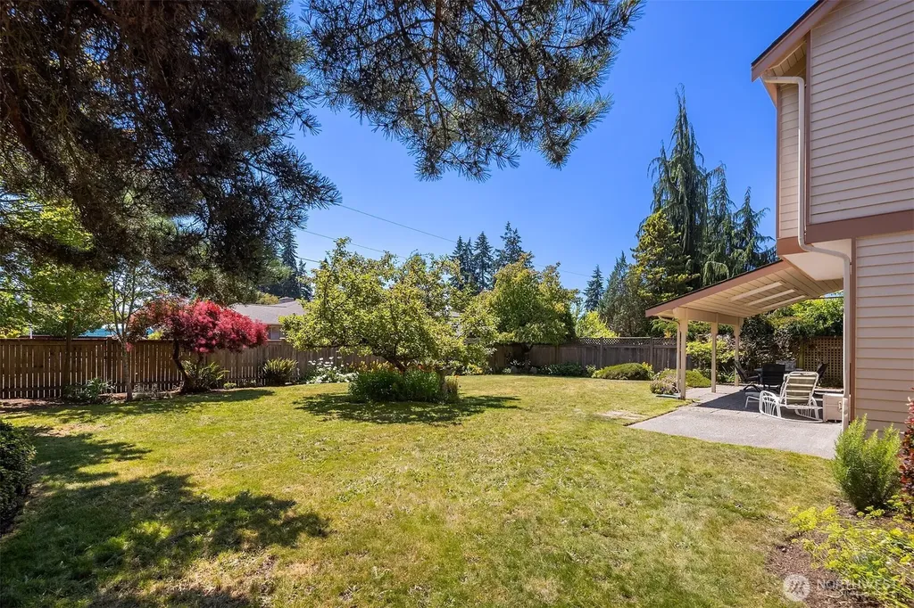 22606 96th Avenue W Edmonds WA 98020