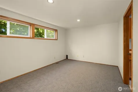 22606 96th Avenue W Edmonds WA 98020