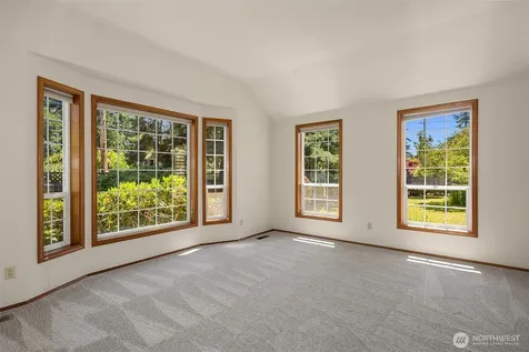 22606 96th Avenue W Edmonds WA 98020