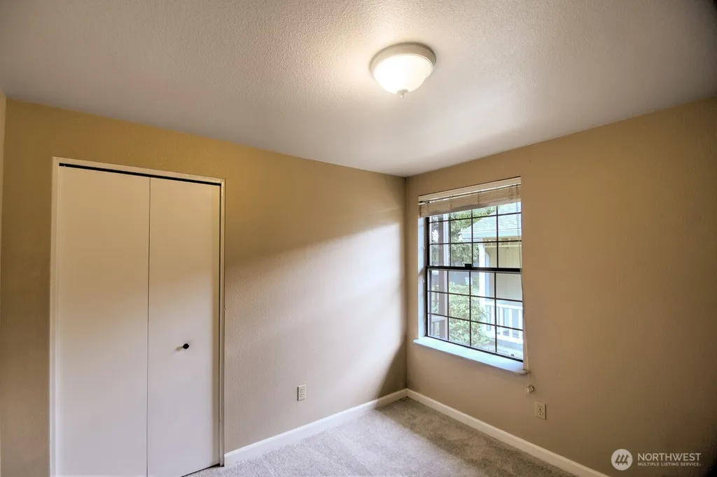 571 Malibu Drive SE Lacey WA 98503