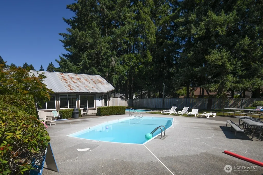 571 Malibu Drive SE Lacey WA 98503