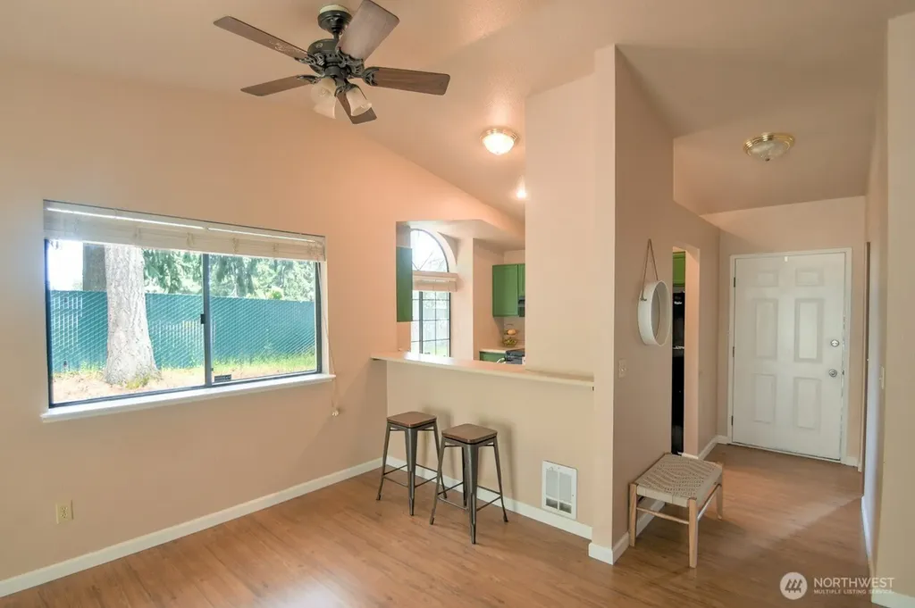 571 Malibu Drive SE Lacey WA 98503
