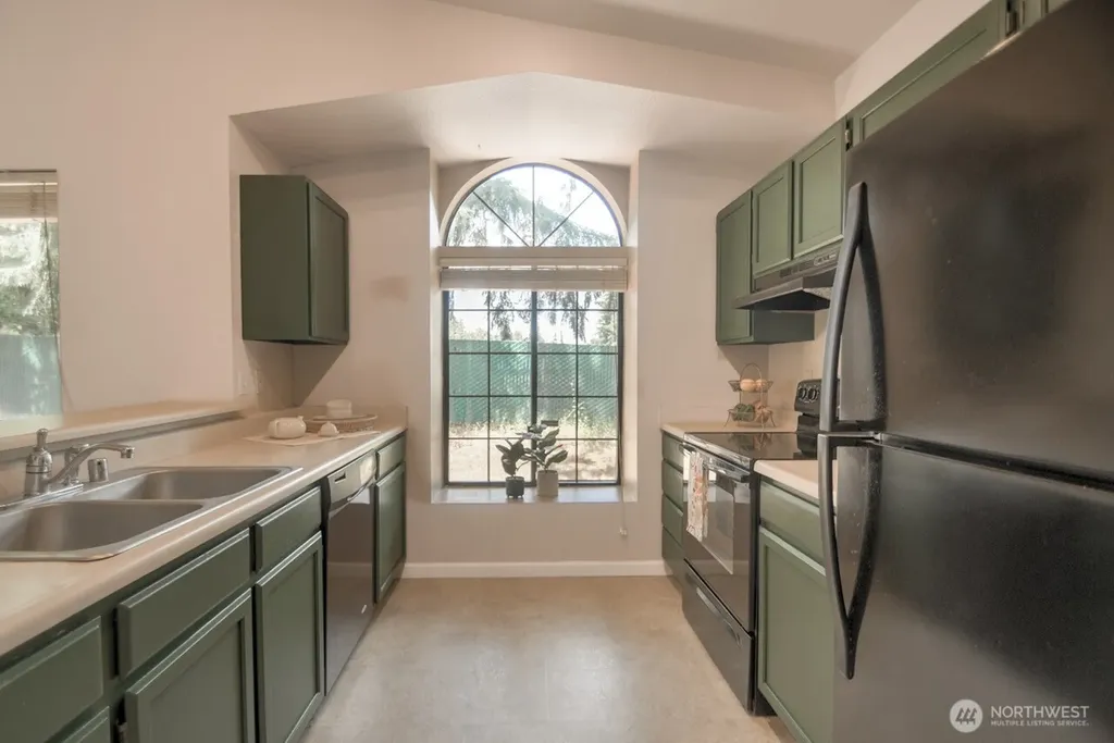 571 Malibu Drive SE Lacey WA 98503
