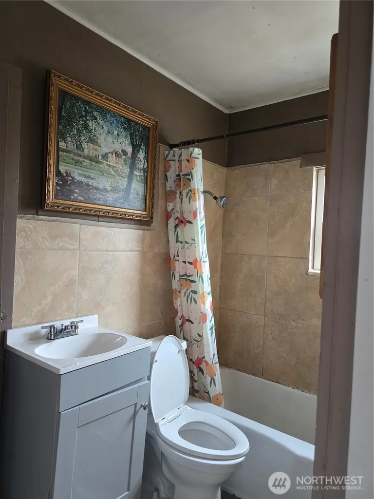 23371 E State Route 3 Belfair WA 98528
