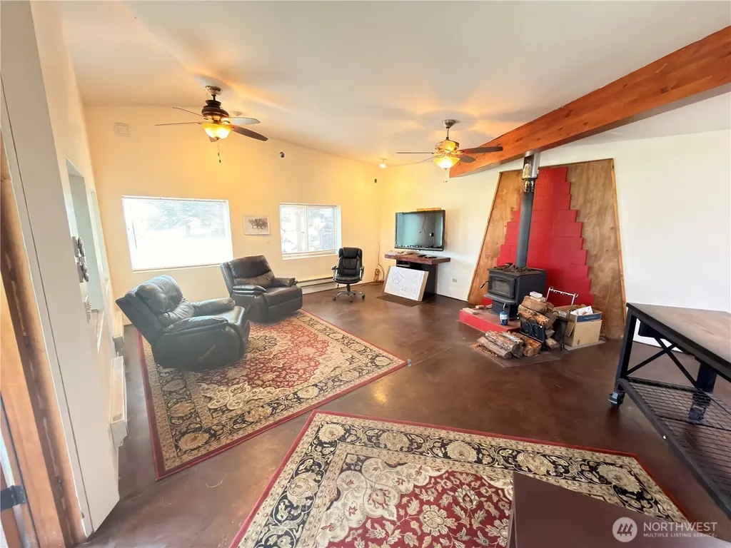 12 S Teal Lake Road Oroville WA 98844