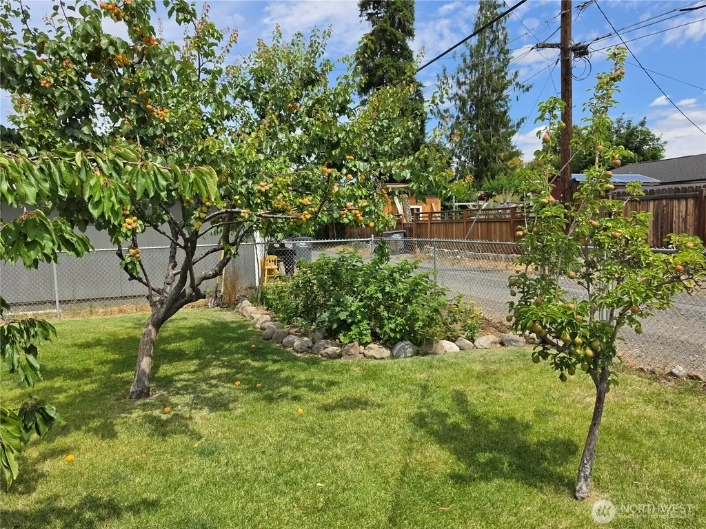 130 D Street NE Ephrata WA 98823