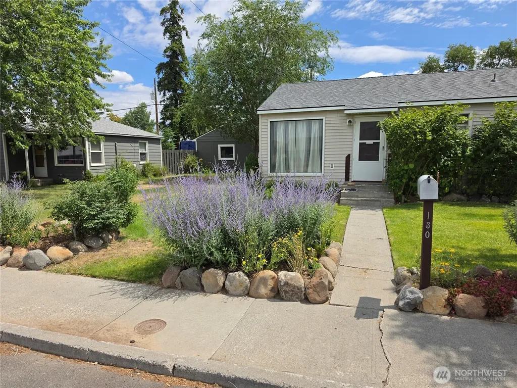 130 D Street NE Ephrata WA 98823