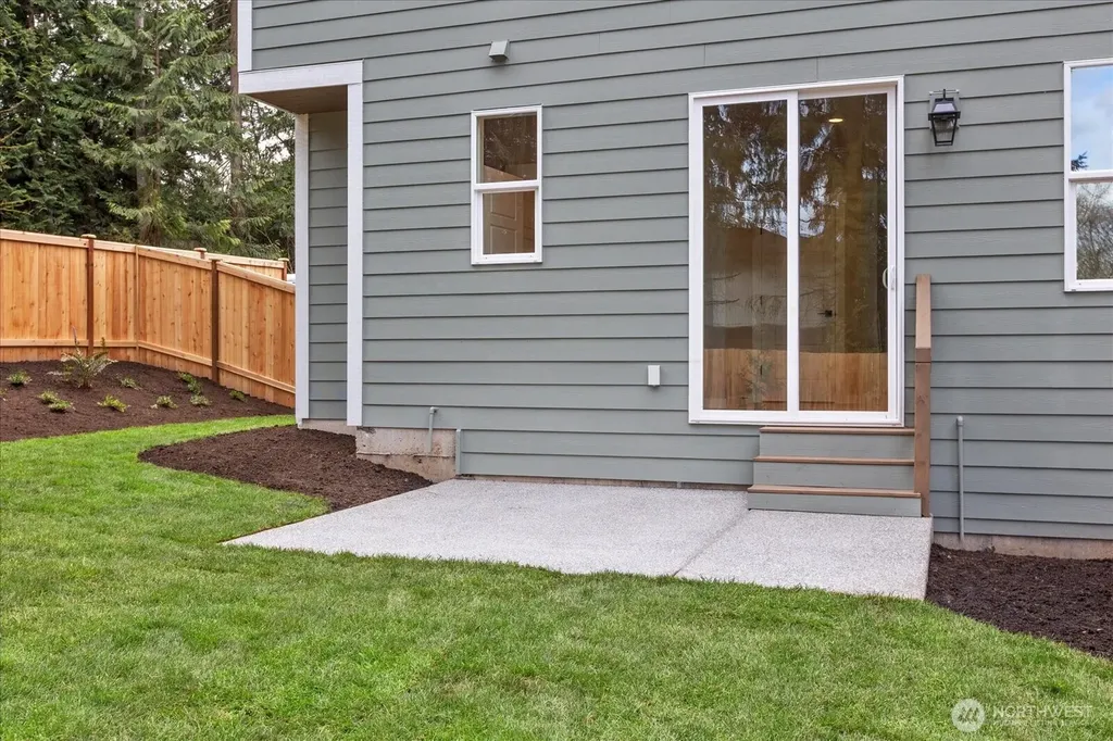 3502 Alaska Road Brier WA 98036