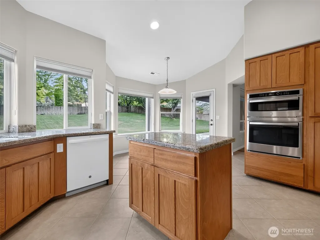 361 Rachel Road Kennewick WA 99338