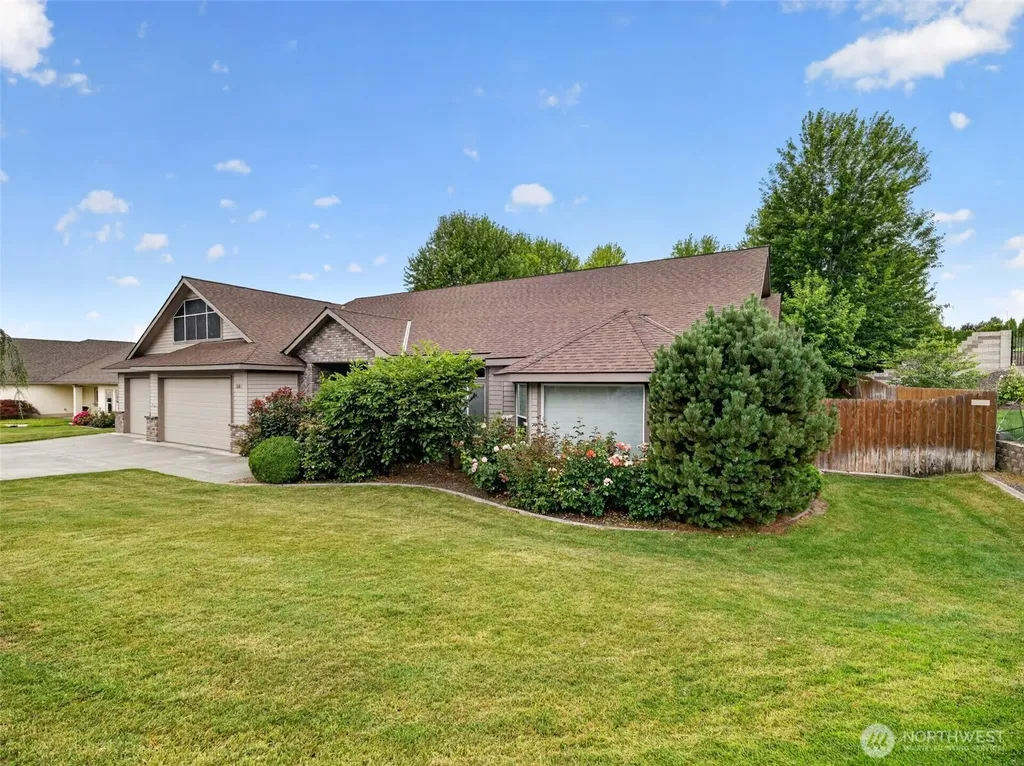 361 Rachel Road Kennewick WA 99338