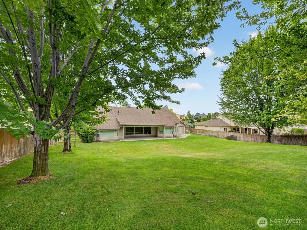 361 Rachel Road Kennewick WA 99338
