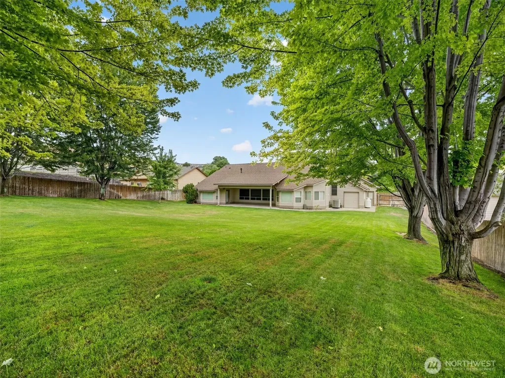 361 Rachel Road Kennewick WA 99338