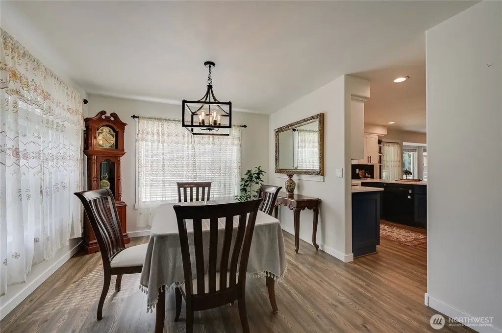 26504 33rd Avenue NE Arlington WA 98223